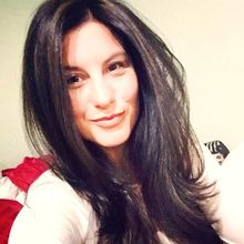 femme  4097886583