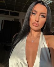 femme  2714349159