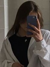 femme  1964227917