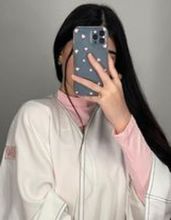 femme  4133086958