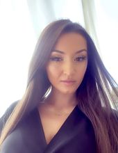 femme  2974411732