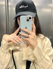 femme  1823991915
