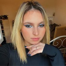femme  1997243780