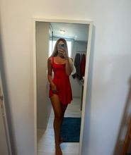 femme  1838485768