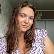 femme  605576381