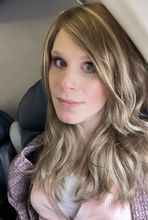 femme  1766633210
