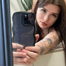 femme  4040307775