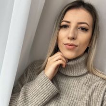 femme  3357620587