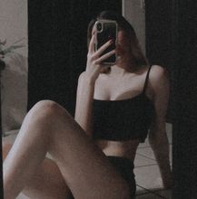femme  228473997