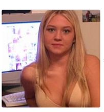 femme  2445230074