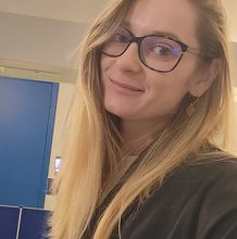 femme  1661222337