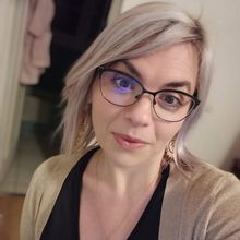 femme  2461311745