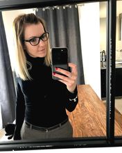femme  1199317122
