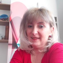 femme  1542481739