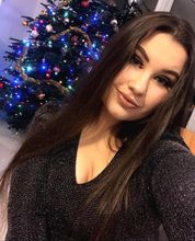 femme  3697056005