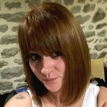 femme  408028798