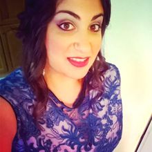 femme  417774794
