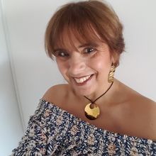 femme  1102310442