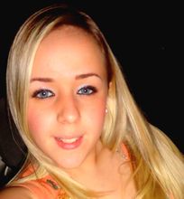 femme  3316383900
