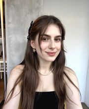 femme  3748200045