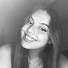 femme  1795189361