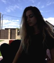 femme  1414504729