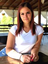 femme  298469362