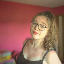 femme  848564095