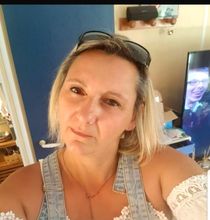 femme  243036526