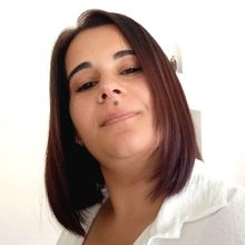 femme  1072433081