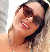 femme  1874329356