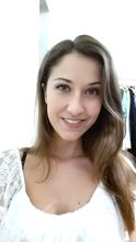 femme  3044897836