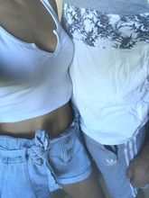 femme  77653158