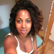 femme  2363715860