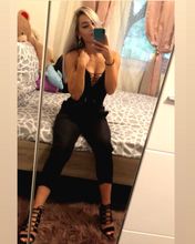 femme  289619737