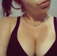 femme  3839751230