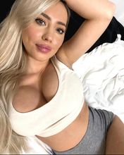 femme  3017684086