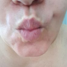 femme  3805949386