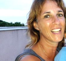 femme  710898418