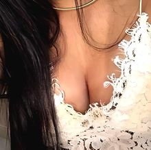 femme  2163725176