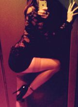 femme  1898096286