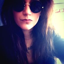 femme  737015591