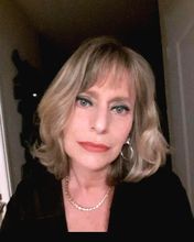 femme  159047089