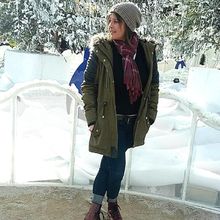 femme  327707592