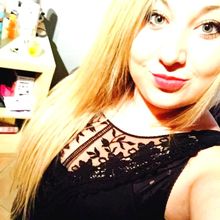 femme  73862813
