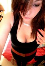 femme  2130872755