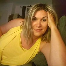 femme  537568687