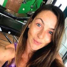 femme  539230873