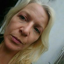 femme  4179473907