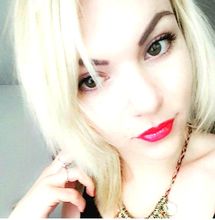 femme  1774597485